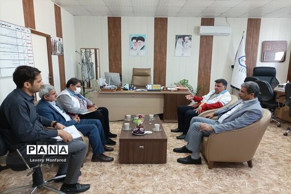 نشست هماهنگی افتتاح کانون‌های دانش‌آموزی هلال‌احمر استان بوشهر