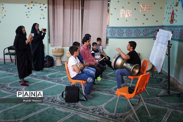 آموزش مرشدخوانی دانش‌آموزی