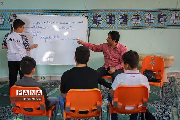 آموزش مرشدخوانی دانش‌آموزی