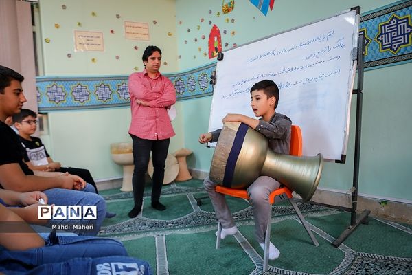 آموزش مرشدخوانی دانش‌آموزی