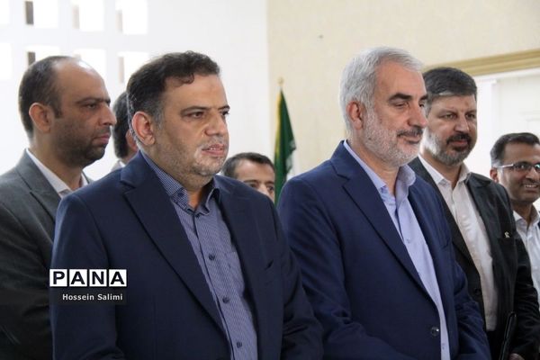 مراسم استقبال از وزیر آموزش و پرورش در فرودگاه بین‌المللی بندرعباس