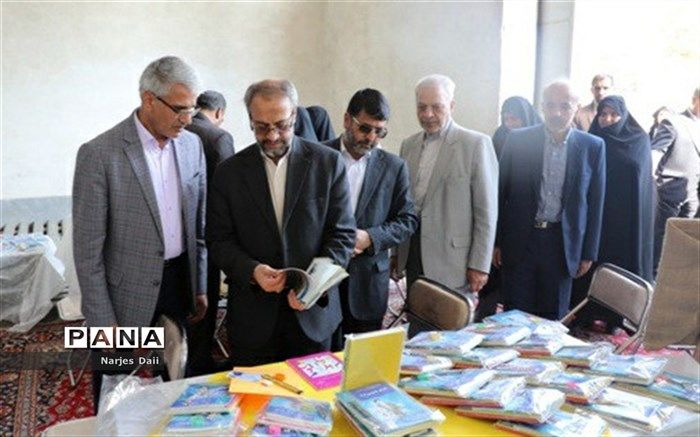 تهیه 5000 بسته لوازم‌التحریر برای دانش‌آموزان بازمانده از تحصیل