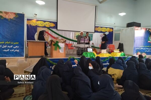 برگزاری جشن میلاد رسول اکرم(ص) و امام جعفر صادق(ع) درمدرسه شاهد فیض