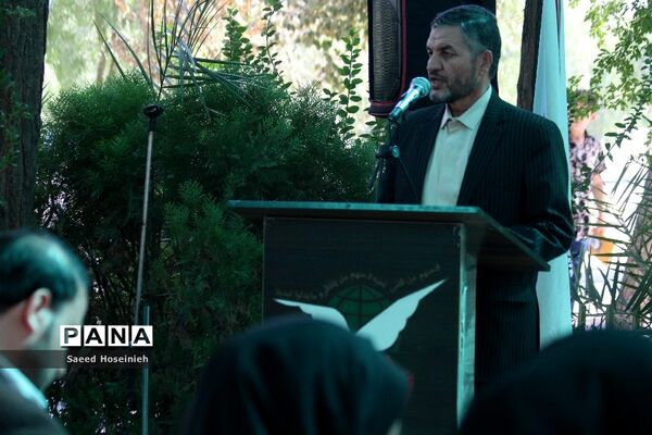 جشنواره خوشنویسی دانش‌آموزی «نسیم مهر» در قم-1
