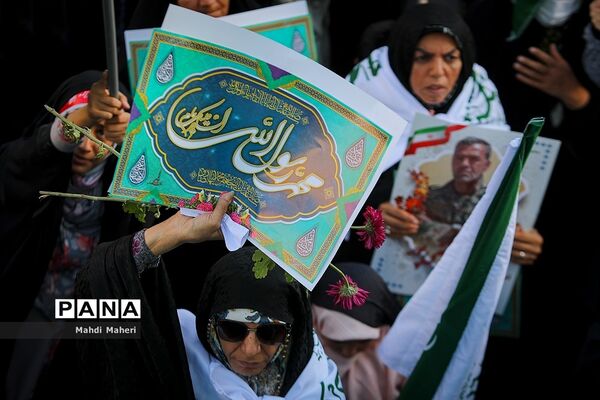 جشن میلاد پیامبر مهربانی‌ها