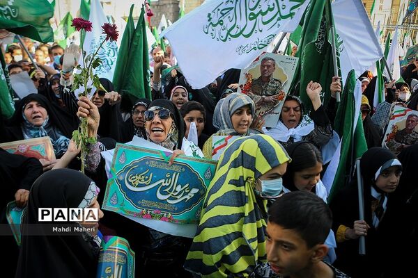 جشن میلاد پیامبر مهربانی‌ها
