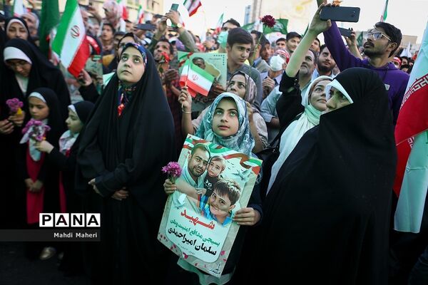 جشن میلاد پیامبر مهربانی‌ها