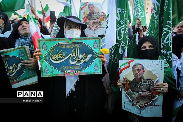 جشن میلاد پیامبر مهربانی‌ها