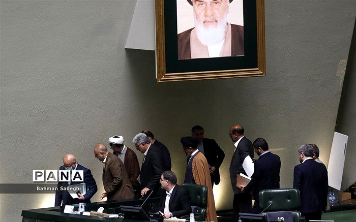 مهر تایید کمیسیون‌های تخصصی مجلس بر صلاحیت مرتضوی برای تصدی وزارت کار