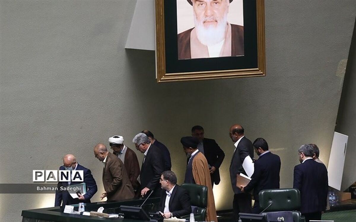 مهر تایید کمیسیون‌های تخصصی مجلس بر صلاحیت مرتضوی برای تصدی وزارت کار