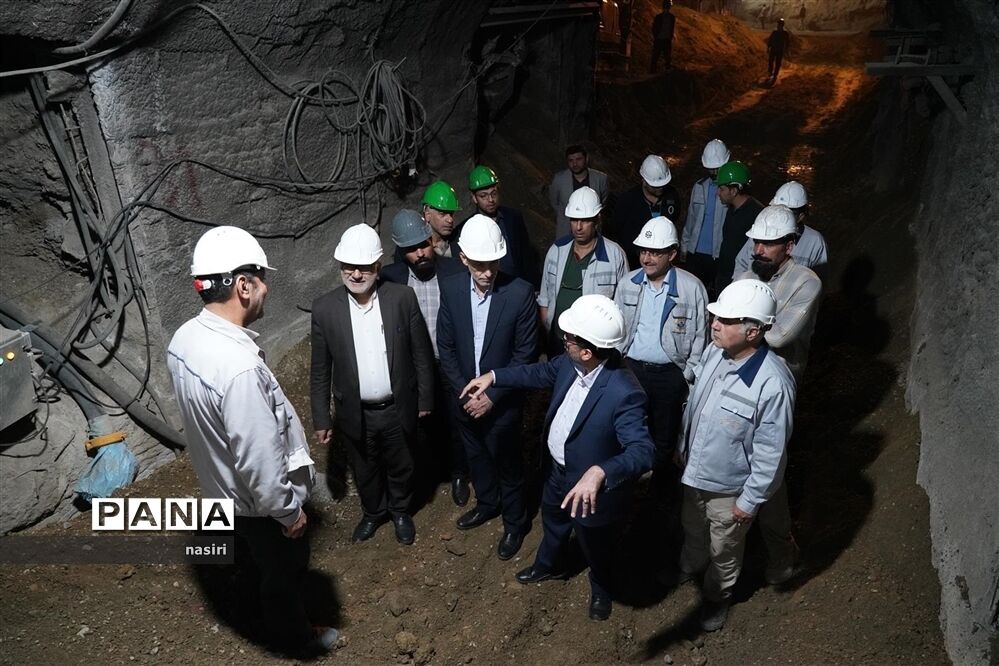 بازدید مدیرکل آموزش و پرورش استان اصفهان ازآماده‌‍سازی مترو اصفهان
