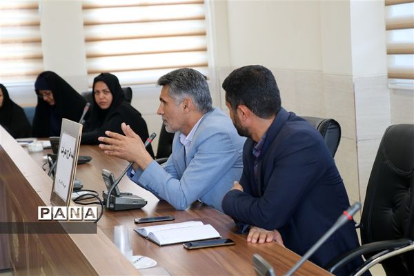 اولین جلسه طرح معرفت مربیان و معاونان پرورشی ابرکوه