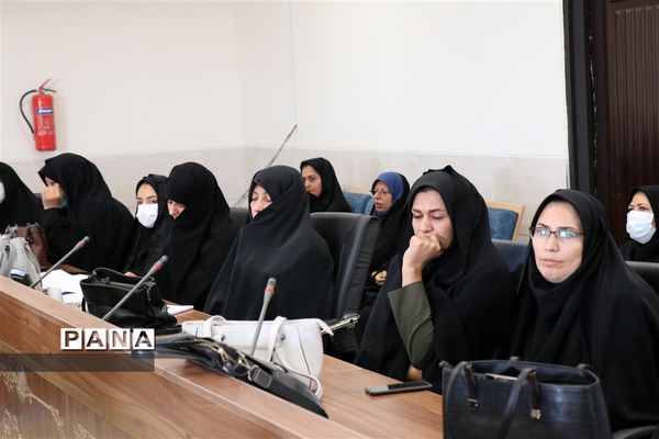 اولین جلسه طرح معرفت مربیان و معاونان پرورشی ابرکوه