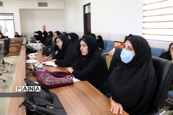 اولین جلسه طرح معرفت مربیان و معاونان پرورشی ابرکوه