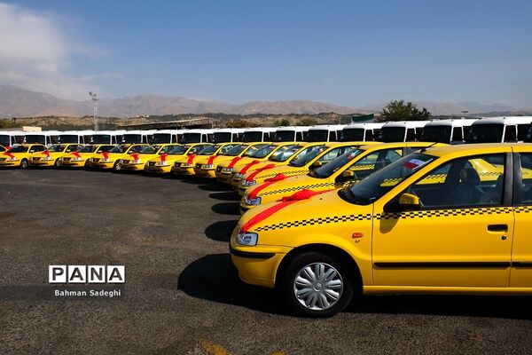 آیین تحویل دو‌ هزارمین تاکسی جایگزین و 200 دستگاه اتوبوس در طرح نوسازی ناوگان فرسوده