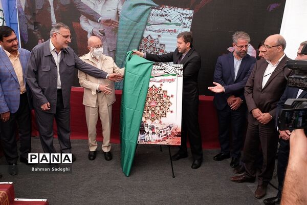 آیین تحویل دو‌ هزارمین تاکسی جایگزین و 200 دستگاه اتوبوس در طرح نوسازی ناوگان فرسوده