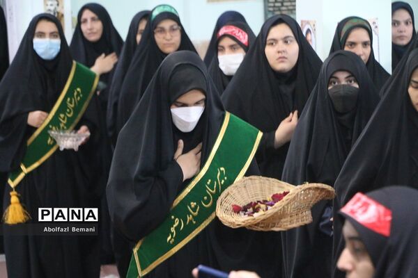استقبال از شهید گمنام در دبیرستان شاهد رضویه قم