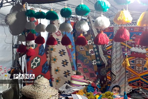 جشنواره وحدت اقوام ایرانی در دریاچه شهدای خلیج فارس