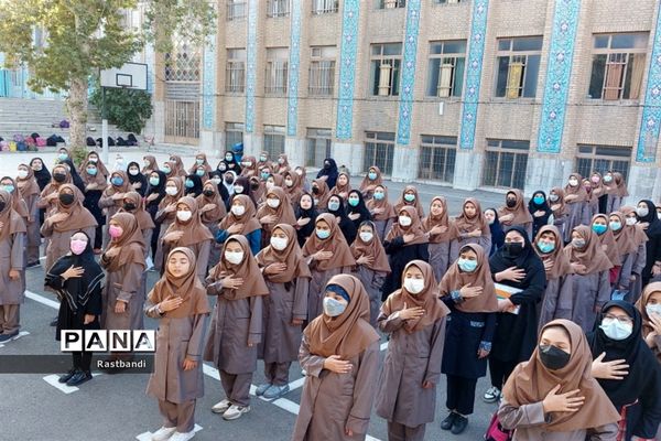 زنگ‌ ورزش و نشاط در دبیرستان شاهد حجاب منطقه ۱۳