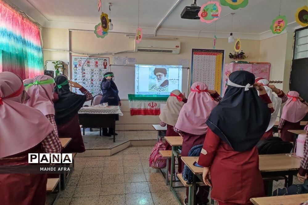 تجدید بیعت دانش‌آموزان بهبهانی با رهبری