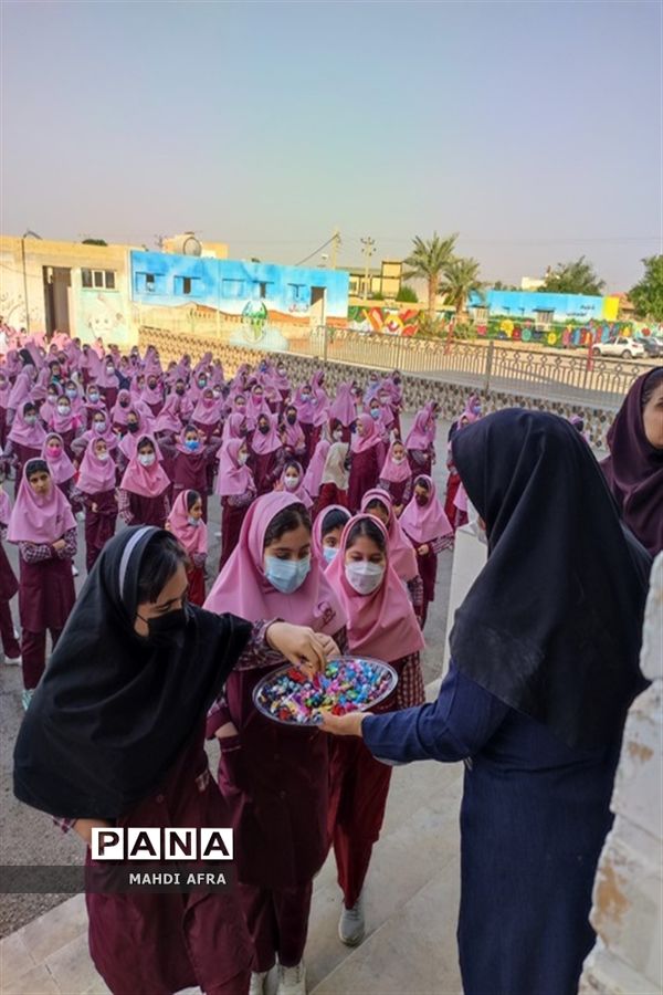 تجدید بیعت دانش‌آموزان بهبهانی با رهبری