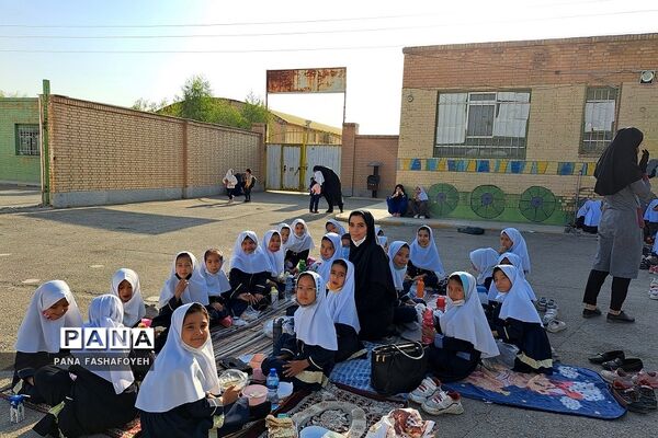 طرح صبحانه سالم در دبستان میعاد فشافویه