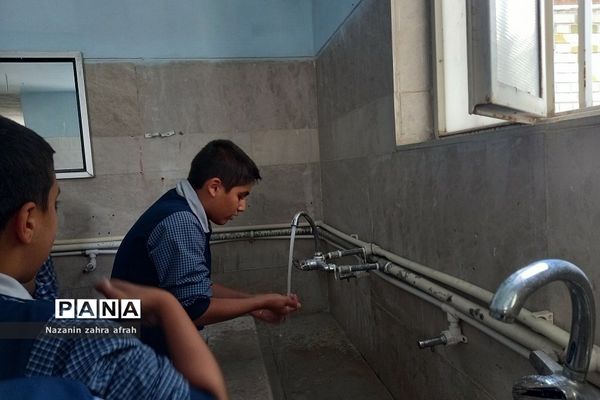 اجرای طر ح «نماز نور چشم » در دبستان ایمان رودهن