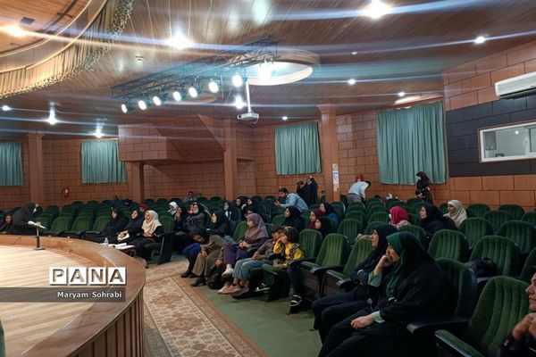 برگزاری مرحله استانی جشنواره بین‌المللی قصه‌گویی در شیراز