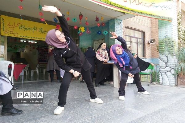 برگزاری مسابقات ورزشی درآموزشگاه الزهرا(س) اسلامشهر