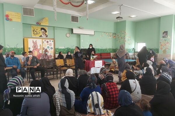 برگزاری جلسه انتخابات انجمن اولیا و مربیان در مدارس رودهن