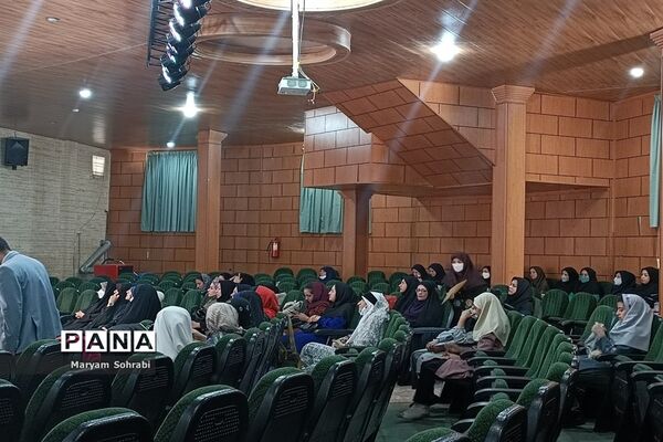 اختتامیه مرحله استانی‌ جشنواره بین‌المللی قصه‌گویی