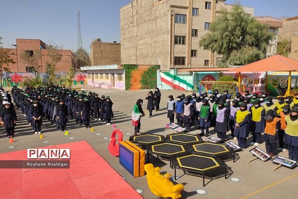 نواختن زنگ هفته تربیت‌بدنی در پاکدشت