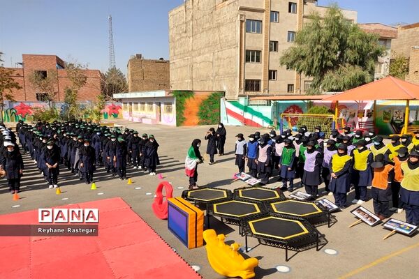 نواختن زنگ هفته تربیت‌بدنی در پاکدشت