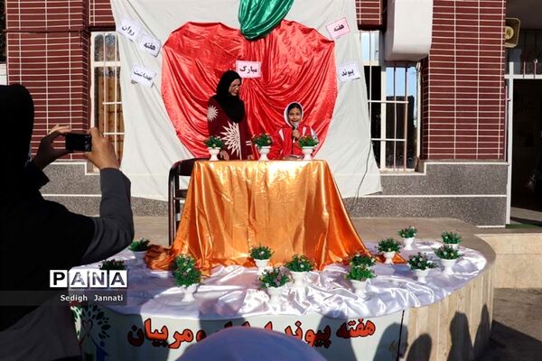 برپایی مراسم صبحانه سلامت در مدارس آباده