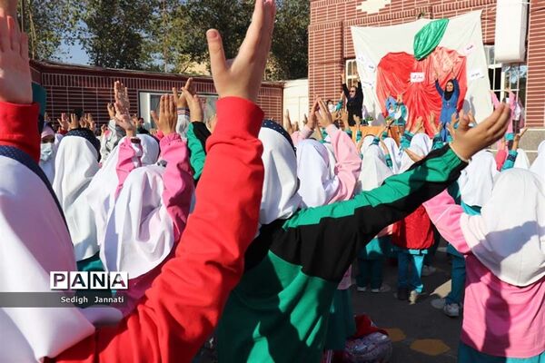 برپایی مراسم صبحانه سلامت در مدارس آباده
