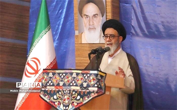 تلاش دشمن برای مقابله با ارزش‌ها با استفاده از دروغ پردازی