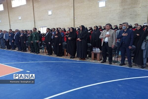 آیین افتتاحیه سالن ورزشی زنده‌یاد حسینعلی طباطبایی در هفته تربیت‌بدنی در شیراز