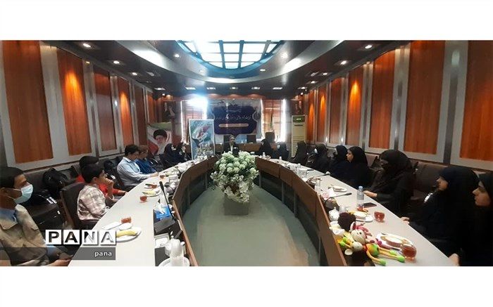 در فضای فعلی لزوم آموزش سواد رسانه‌ای و ادراکی دو چندان شده است