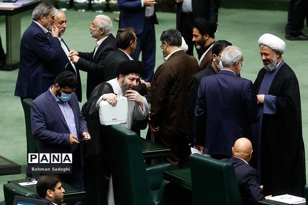 جلسه رای اعتماد به وزیر پیشنهادی تعاون، کار و رفاه اجتماعی