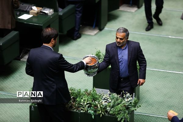 جلسه رای اعتماد به وزیر پیشنهادی تعاون، کار و رفاه اجتماعی