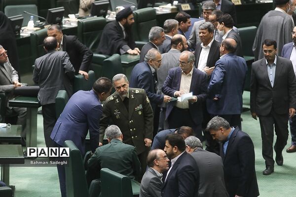 جلسه رای اعتماد به وزیر پیشنهادی تعاون، کار و رفاه اجتماعی