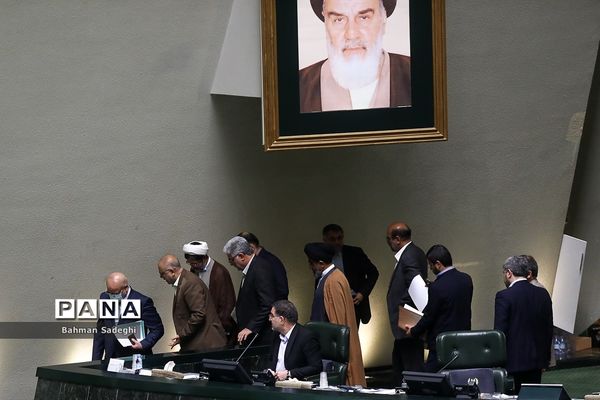 جلسه رای اعتماد به وزیر پیشنهادی تعاون، کار و رفاه اجتماعی