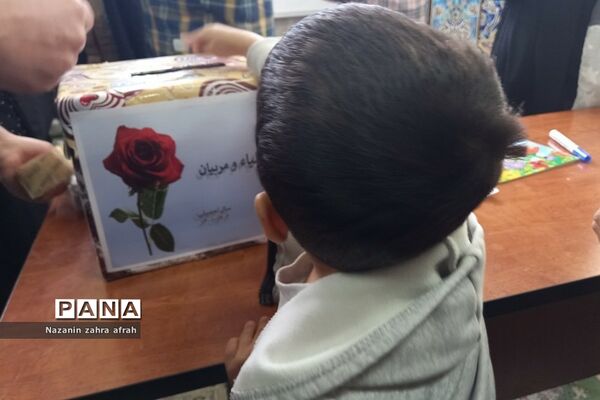 برگزاری انتخابات انجمن اولیا و مربیان در دبستان ایمان رودهن