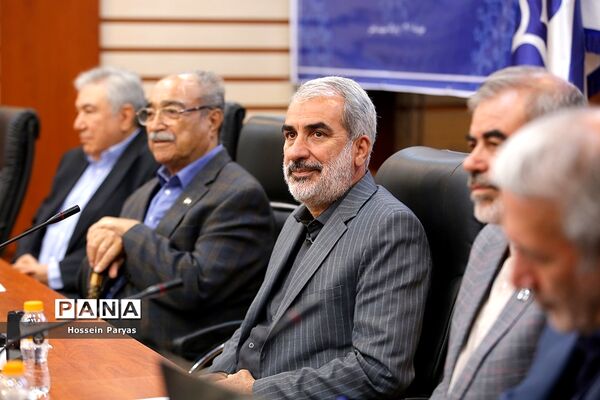گردهمایی خیرین مدرسه‌یار
