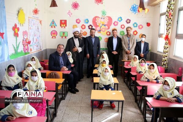 سفر یک روزه معاون وزیر و رییس سازمان مدارس غیردولتی وزارت آموزش و پرورش به استان سمنان