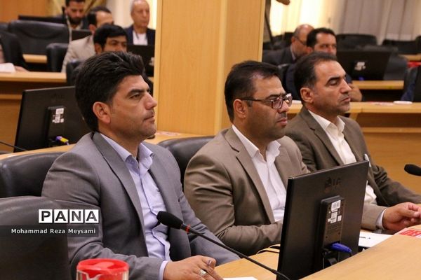 ششمین جلسه شورای آموزش و پرورش استان سمنان در سال 1401