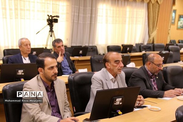 ششمین جلسه شورای آموزش و پرورش استان سمنان در سال 1401