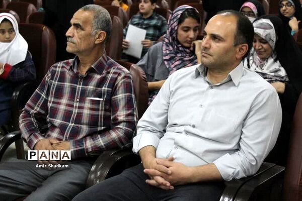 آیین تجلیل از برگزیدگان جشنواره «سکوی ایران قوی» در شهرستان سمنان