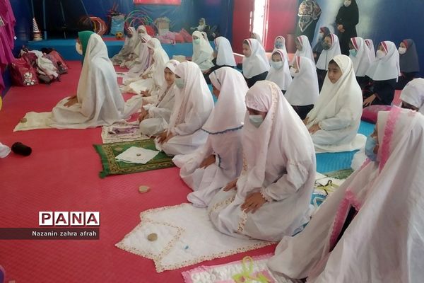 زنگ‌ نماز در دبستان شهید سجادیان رودهن