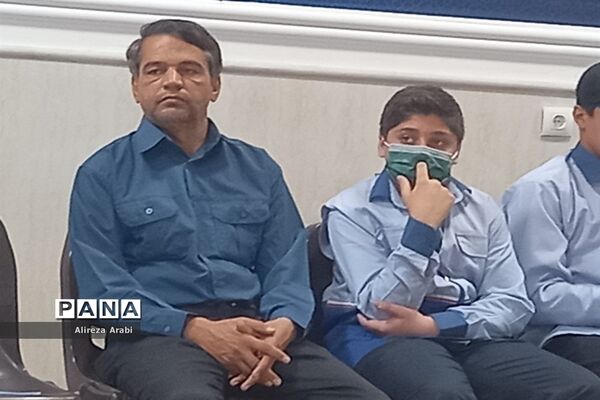 نشست هم‌اندیشی و پرسش و پاسخ تشکل‌های دانش‌آموزی در کاشمر